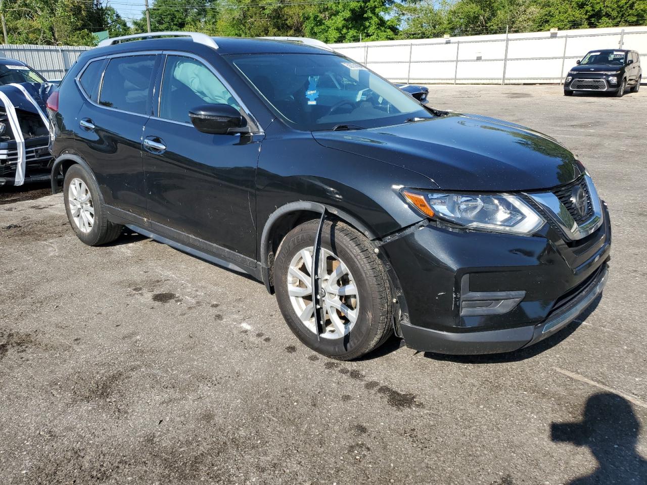 JN8AT2MT3JW469131 2018 Nissan Rogue S