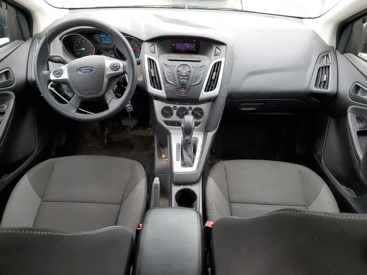 1FAHP3F27CL153198 2012 Ford Focus Se