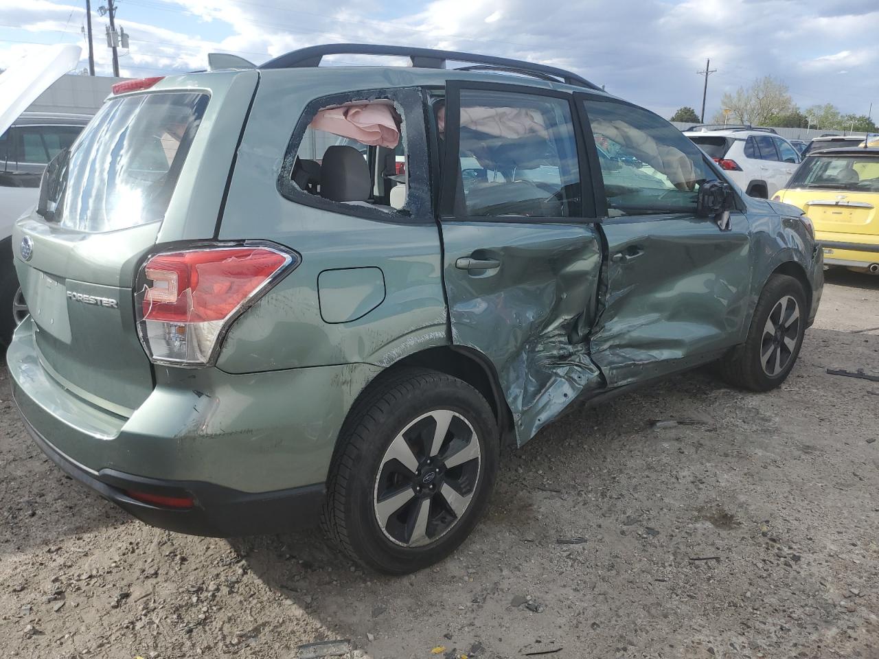 JF2SJABCXJH503557 2018 Subaru Forester 2.5I