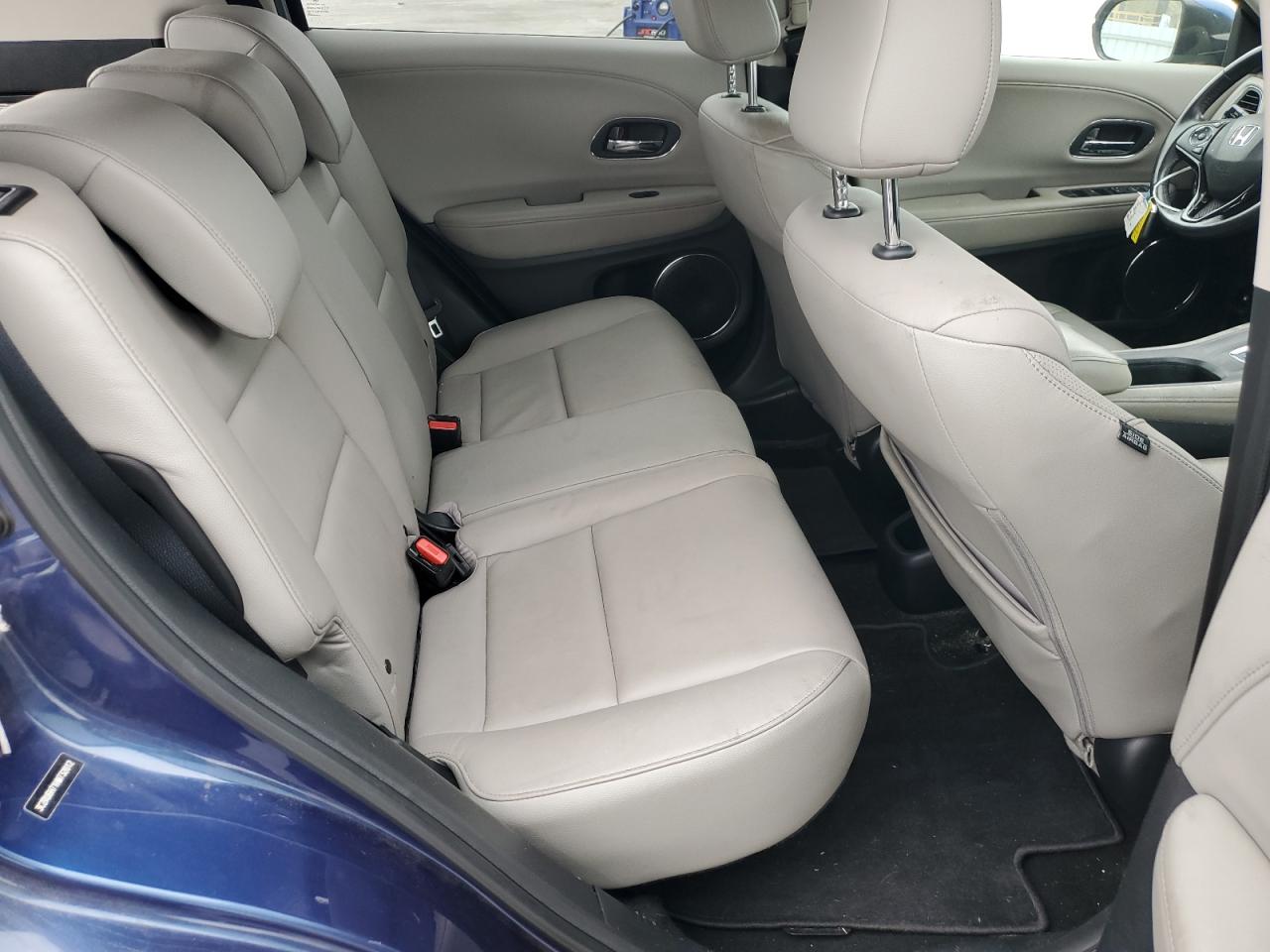 3CZRU6H71HM732012 2017 Honda Hr-V Exl