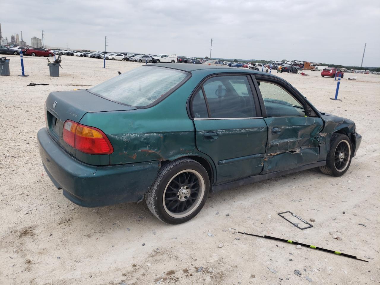 2HGEJ6612XH526692 1999 Honda Civic Base