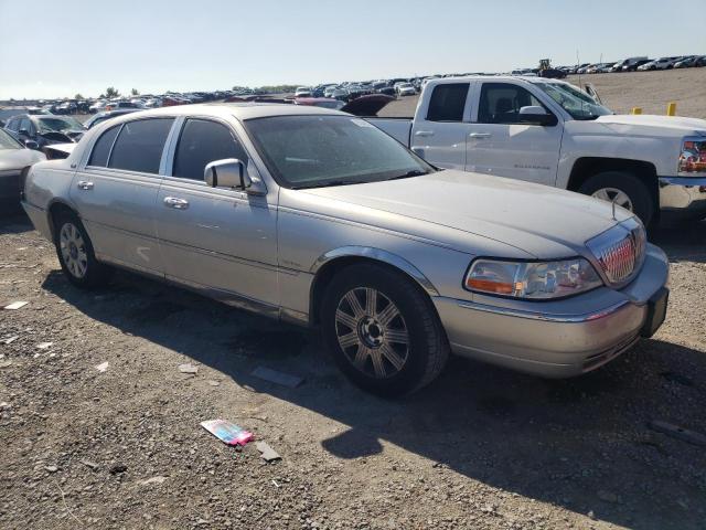 2003 Lincoln Town Car Cartier L VIN: 1LNHM85W03Y639600 Lot: 51549574