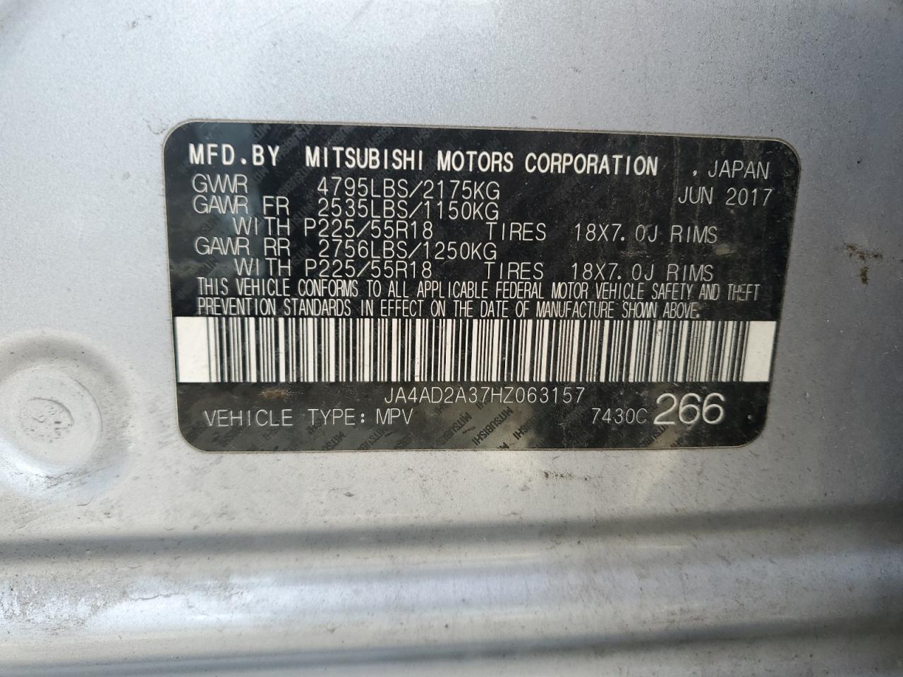 JA4AD2A37HZ063157 2017 Mitsubishi Outlander Es