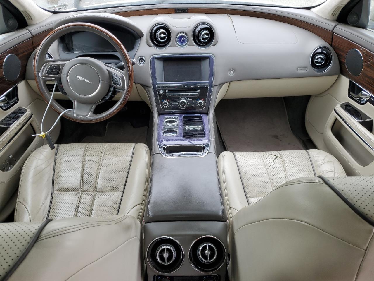 SAJWA2GB5CLV31760 2012 Jaguar Xjl