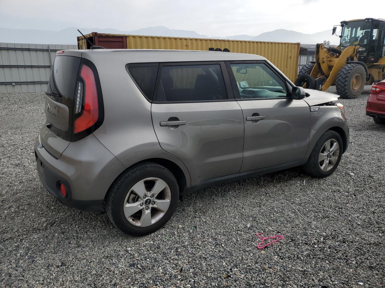 KNDJN2A26J7623553 2018 Kia Soul