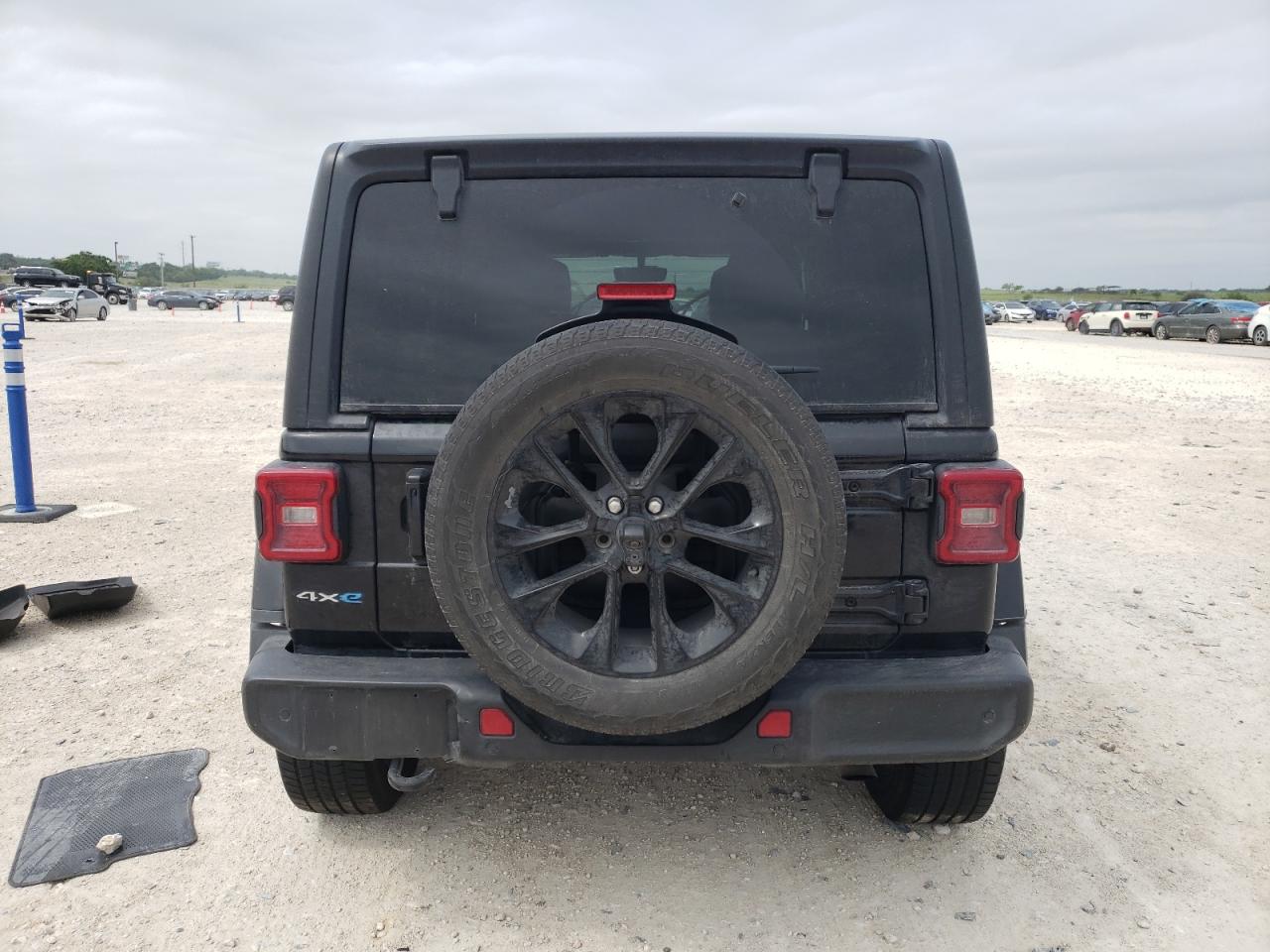 1C4JJXP68MW848036 2021 Jeep Wrangler Unlimited Sahara 4Xe