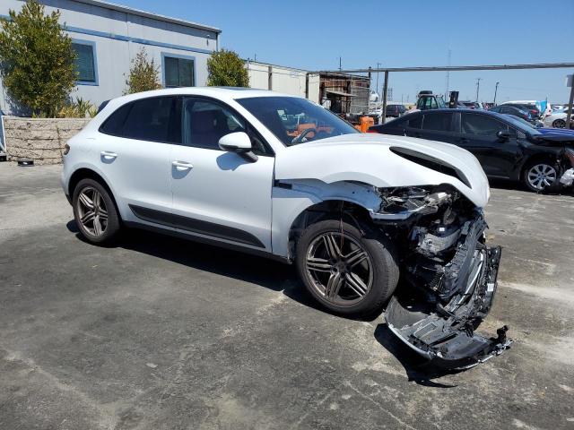 VIN WP1AA2A56MLB11520 2021 Porsche Macan no.4