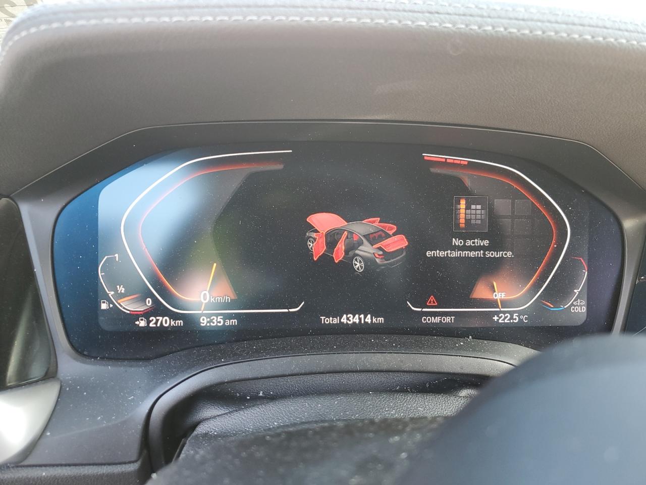 3MW5R7J06L8B10156 2020 BMW 330Xi