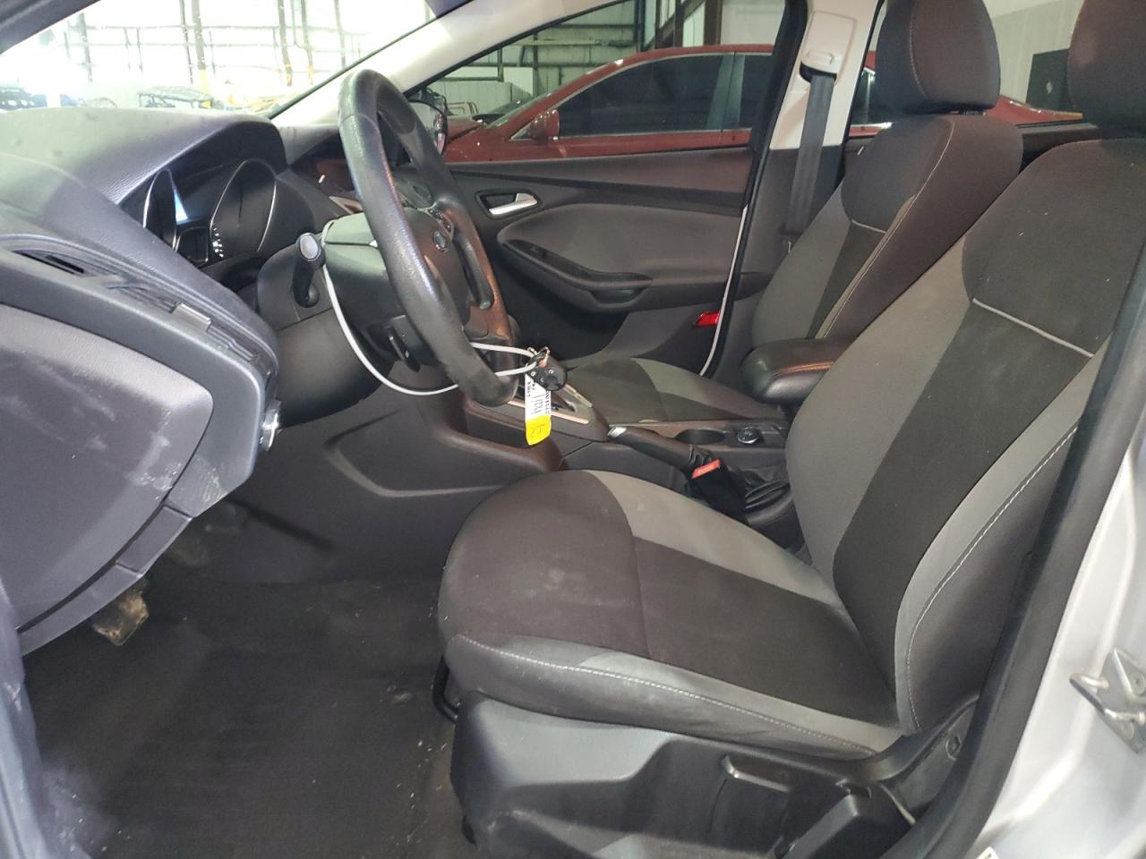 1FADP3F28EL181027 2014 Ford Focus Se