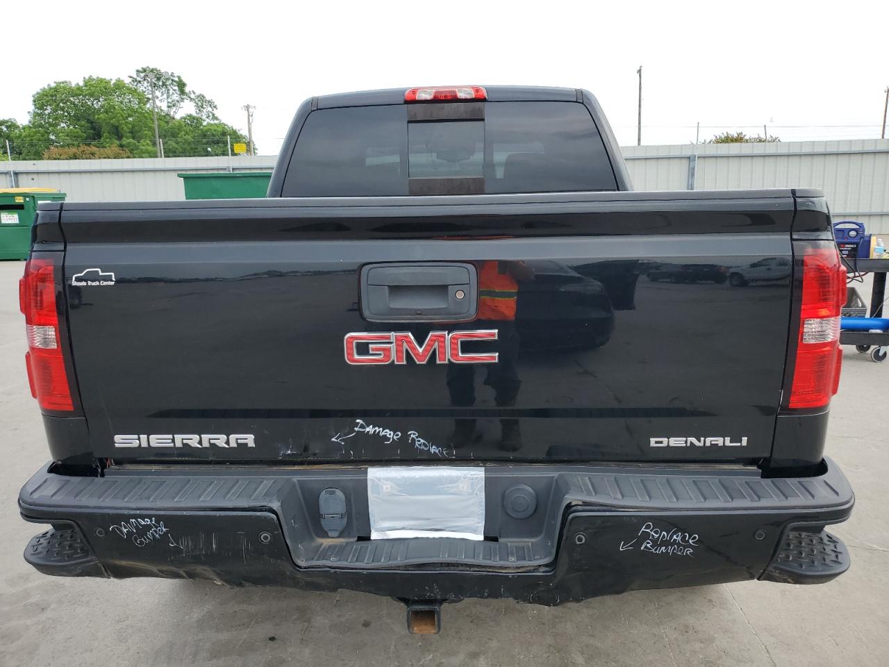 2015 GMC Sierra K1500 Denali vin: 3GTU2WEJ6FG455584