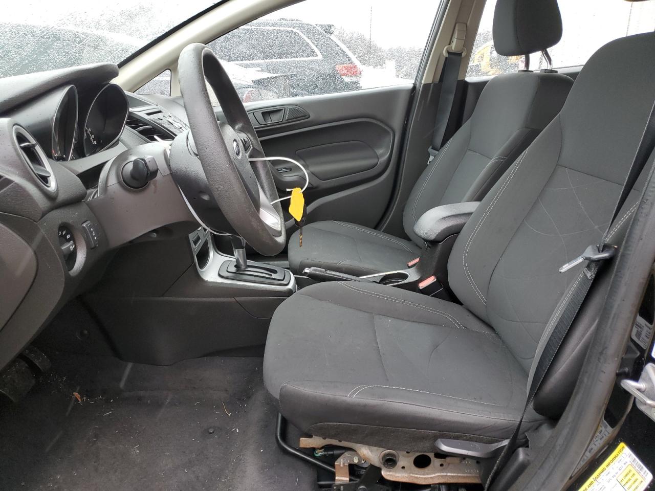 3FADP4BJ4KM156350 2019 Ford Fiesta Se