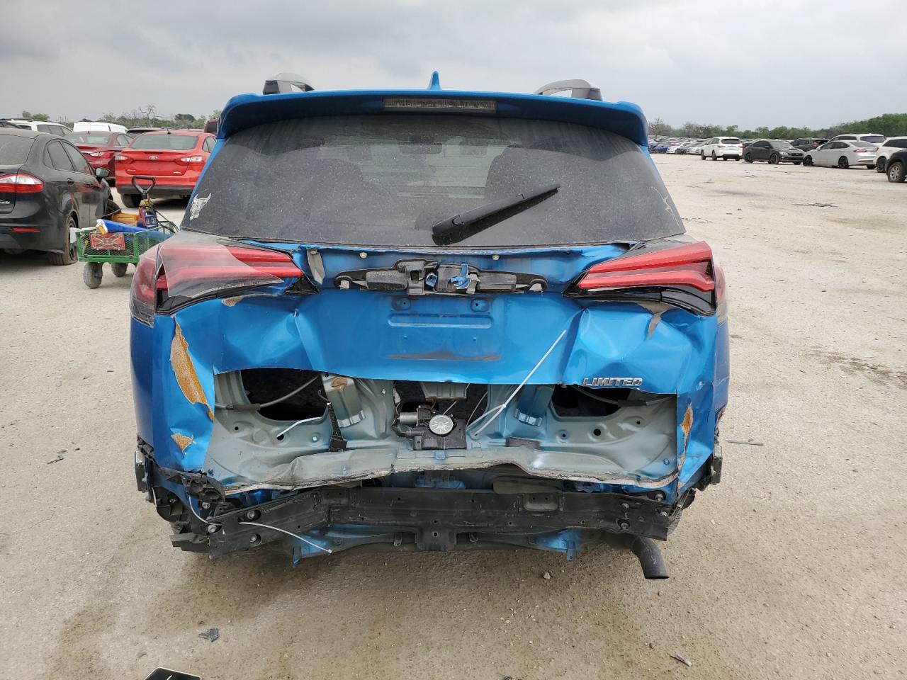 JTMDJREV3HD118345 2017 Toyota Rav4 Hv Limited