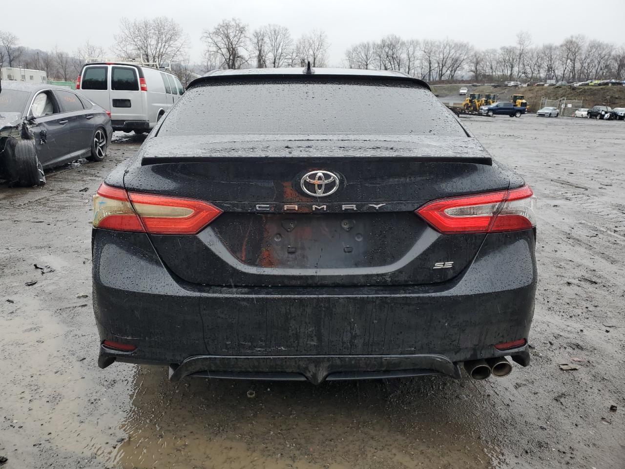 2019 Toyota Camry L vin: 4T1B11HK5KU772910