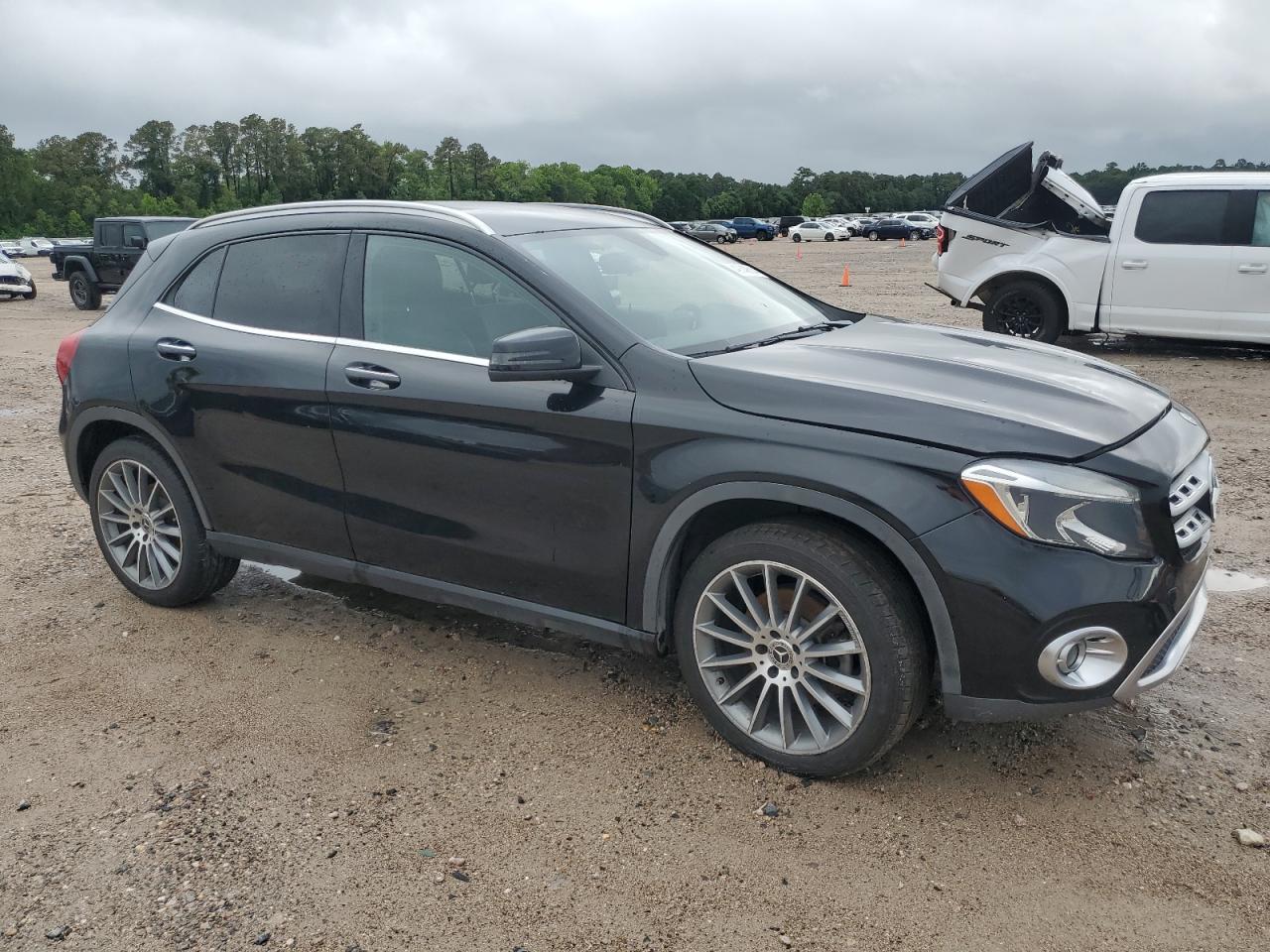 2018 Mercedes-Benz Gla 250 vin: WDCTG4EB4JJ499773