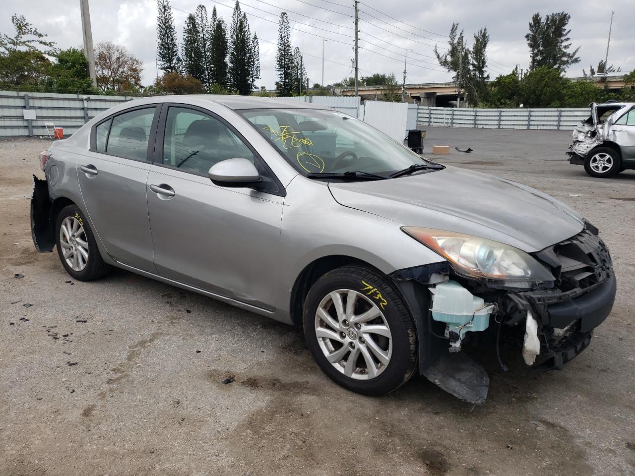 JM1BL1V70C1594910 2012 Mazda 3 I