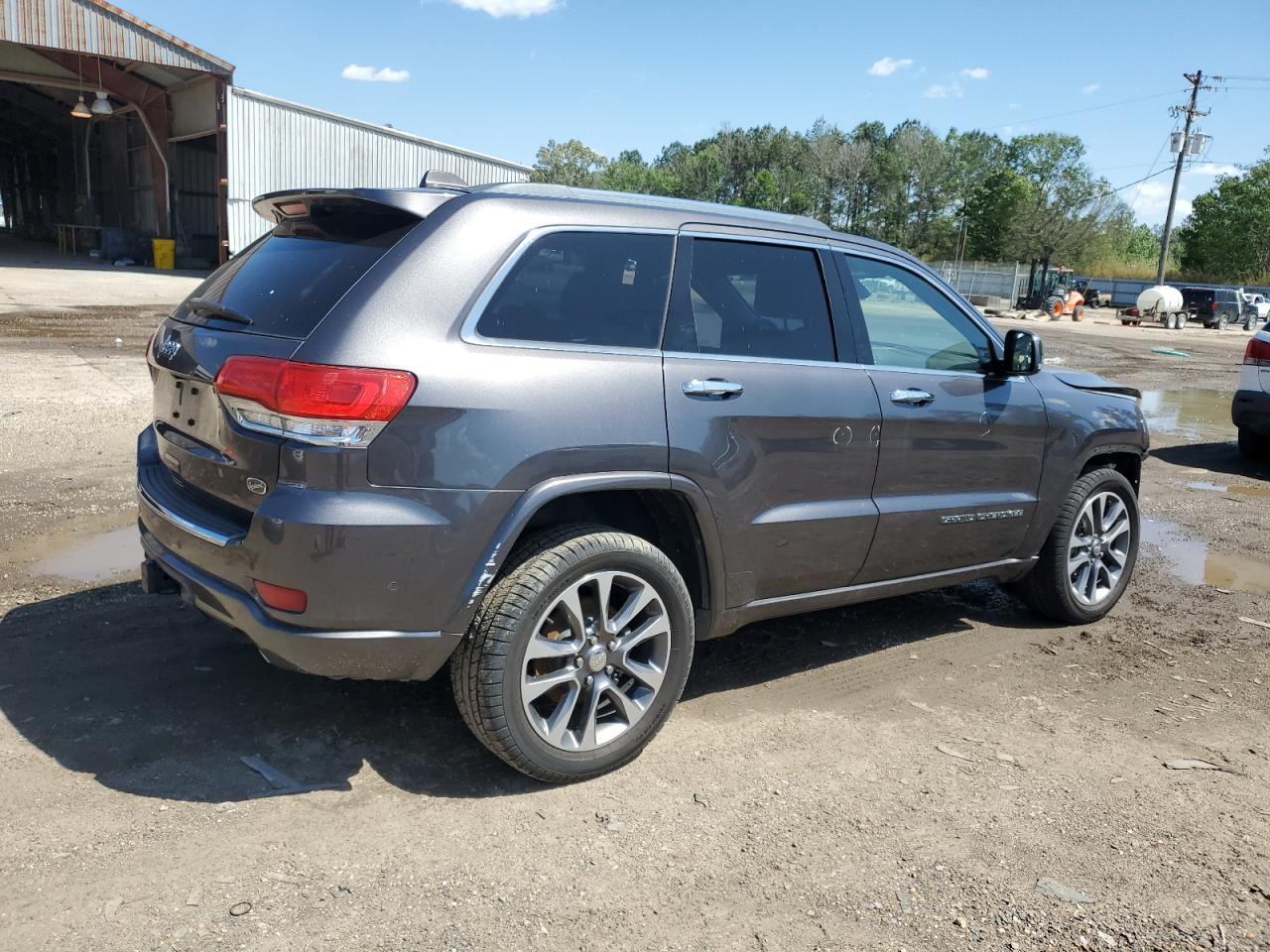 1C4RJECG8HC923556 2017 Jeep Grand Cherokee Overland