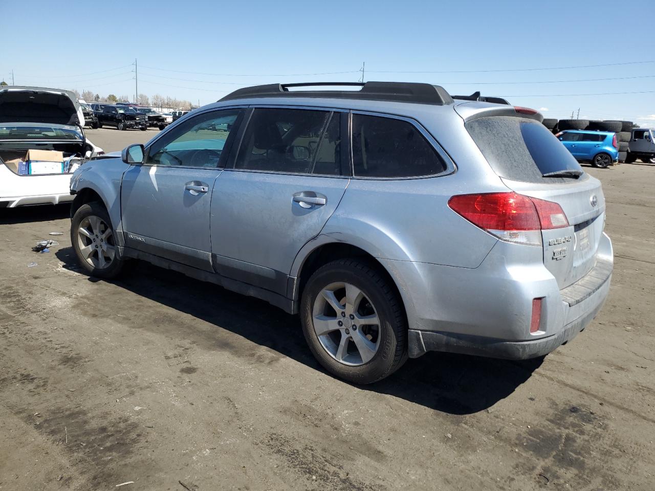 2014 Subaru Outback 2.5I Premium vin: 4S4BRBDC9E3219930