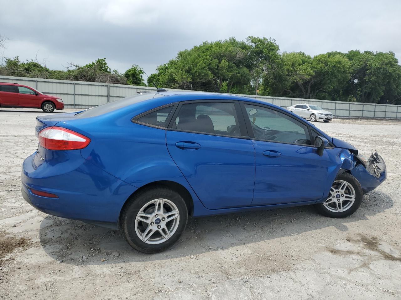 3FADP4BJ6JM109528 2018 Ford Fiesta Se