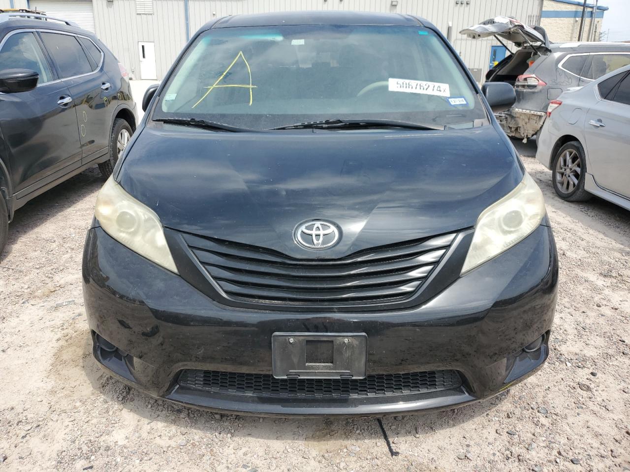 5TDZK3DC7DS383719 2013 Toyota Sienna