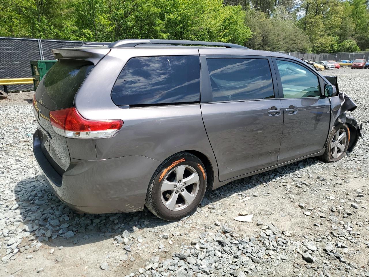 5TDKA3DCXCS013285 2012 Toyota Sienna Base