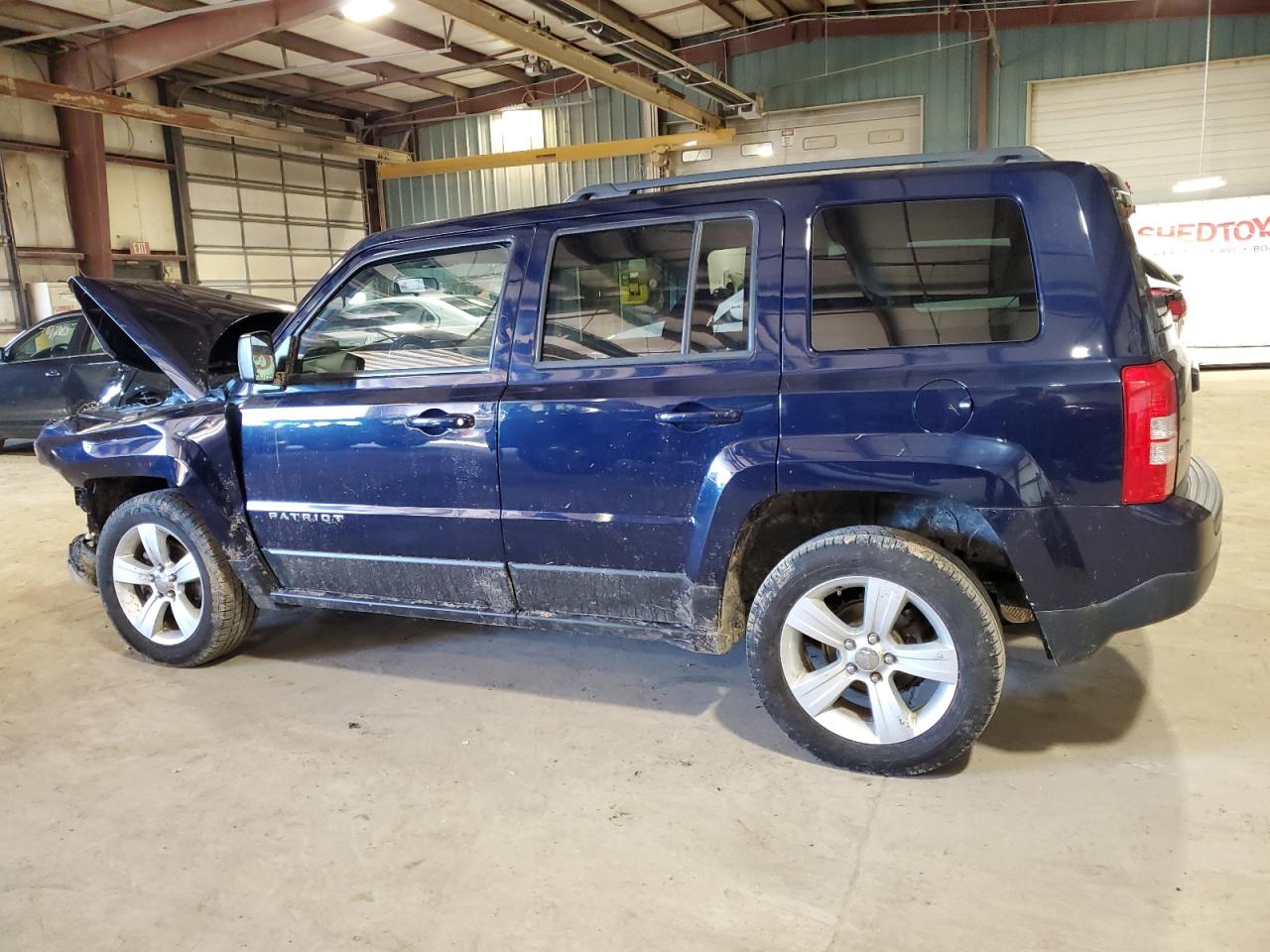 2014 Jeep Patriot Latitude vin: 1C4NJRFB2ED820998