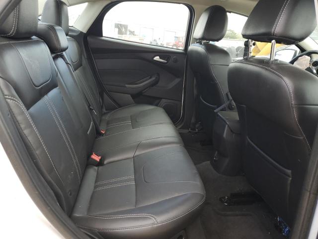 2014 Ford Focus Titanium VIN: 1FADP3J26EL257898 Lot: 49353114