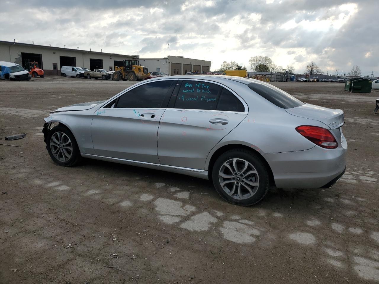 55SWF4KB1JU270922 2018 Mercedes-Benz C 300 4Matic