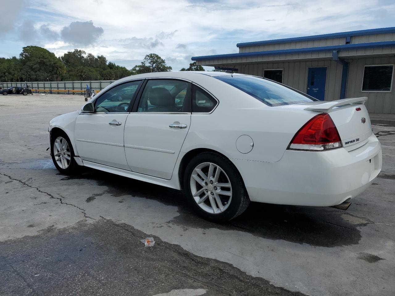 2G1WC5E37C1207004 2012 Chevrolet Impala Ltz