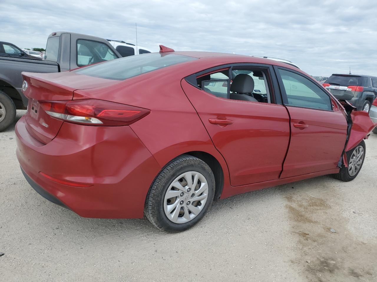 5NPD74LF1HH182892 2017 Hyundai Elantra Se