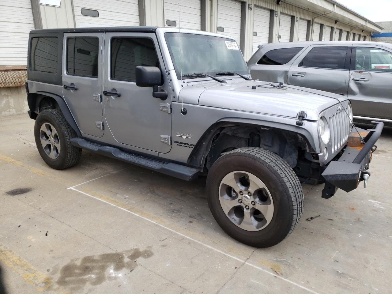 1C4HJWEG0HL638428 2017 Jeep Wrangler Unlimited Sahara