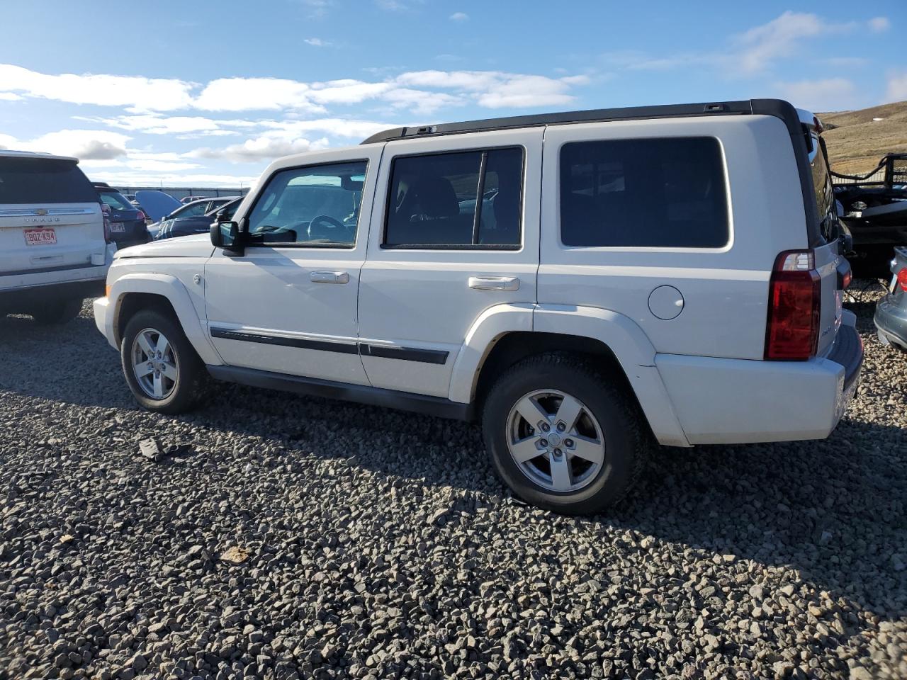 1J8HG48N57C671901 2007 Jeep Commander