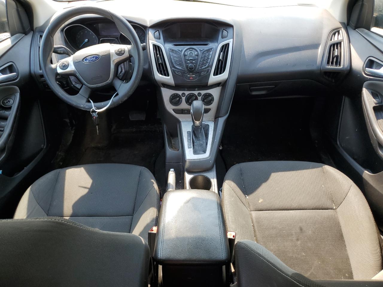 1FAHP3F23CL448783 2012 Ford Focus Se