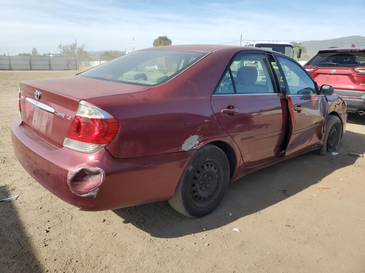 JTDBE32KX63053189 2006 Toyota Camry Le