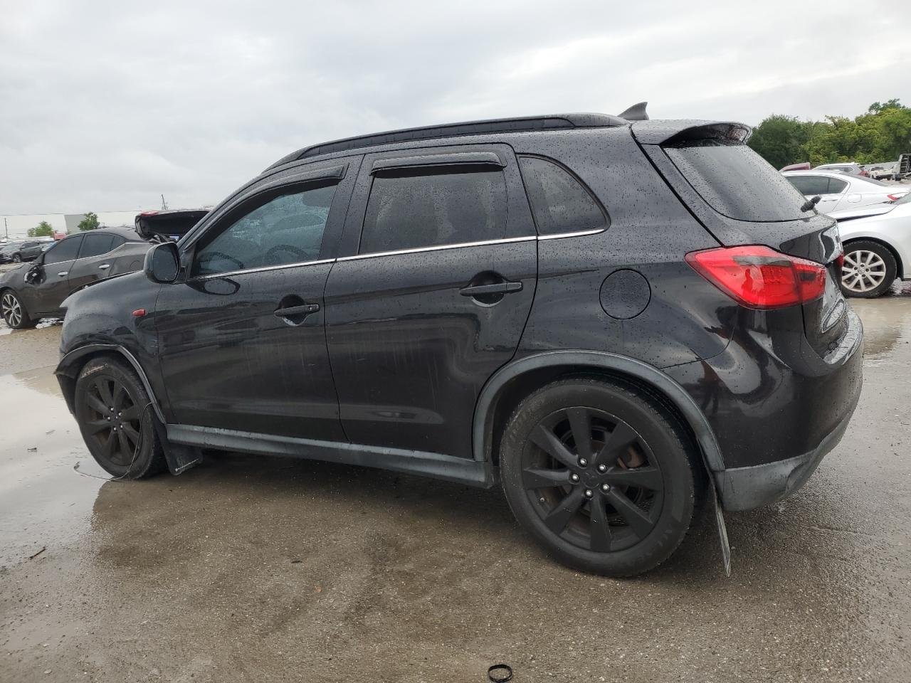 4A4AR5AU2DE020910 2013 Mitsubishi Outlander Sport Le