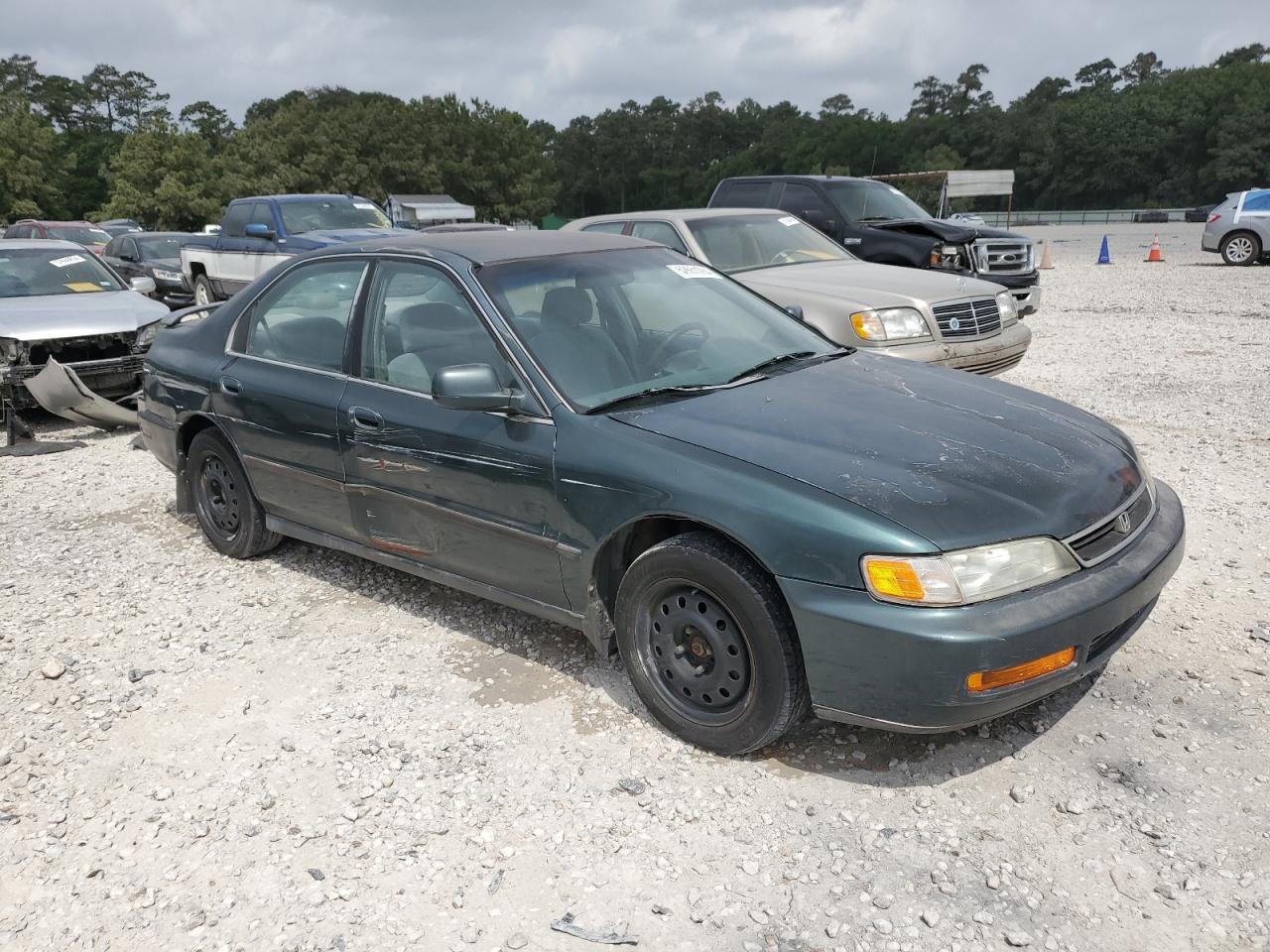 1HGCD5638TA017872 1996 Honda Accord Lx