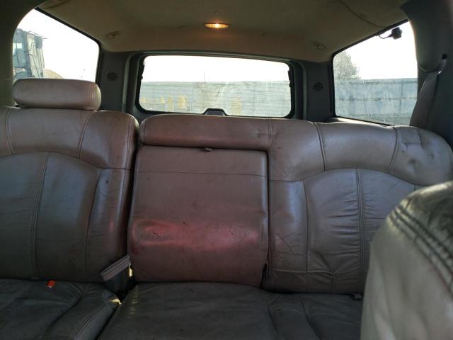 2001 Chevrolet Suburban K1500 VIN: 3GNFK16T81G138482 Lot: 48178244