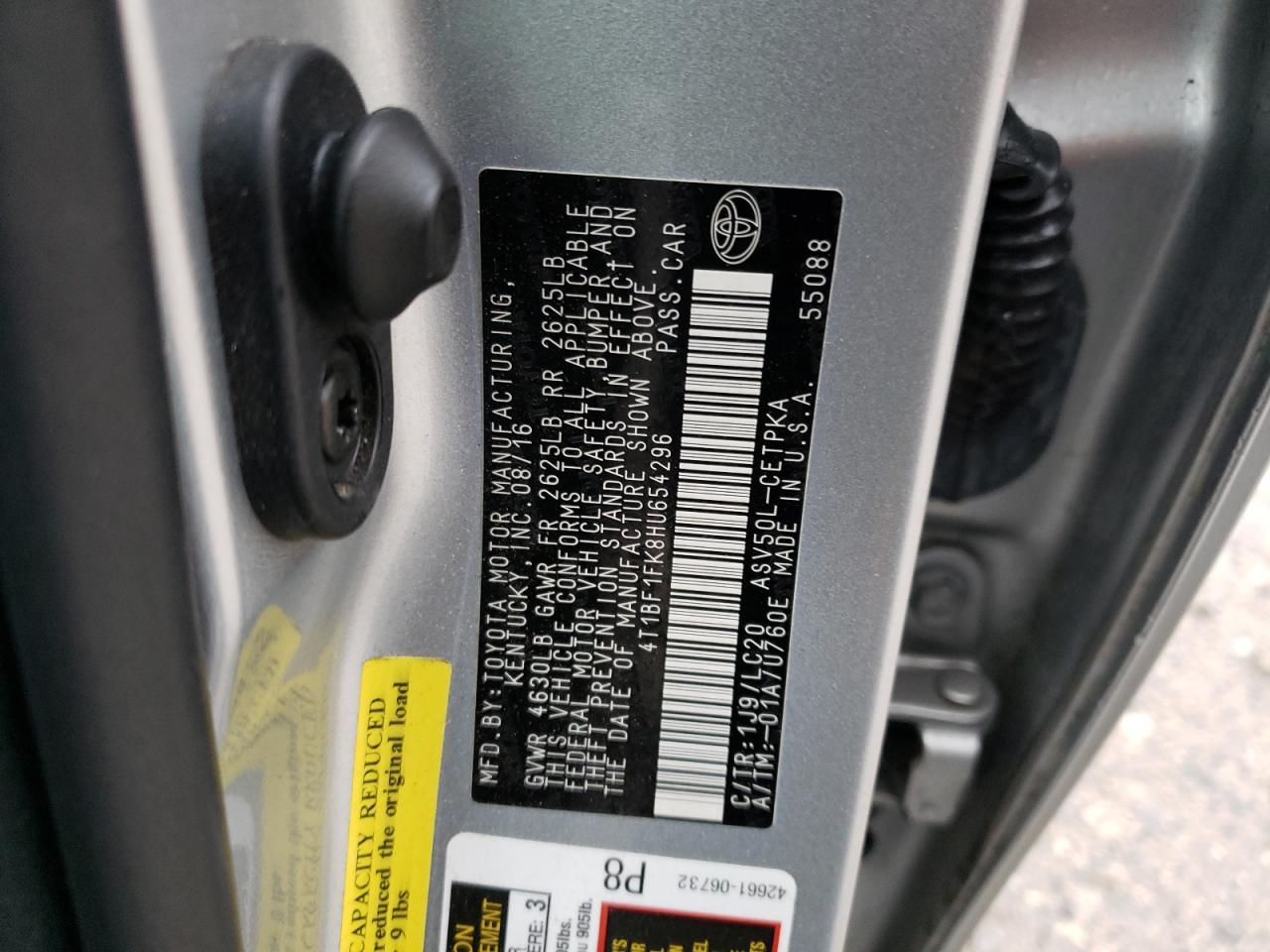 4T1BF1FK8HU654296 2017 Toyota Camry Le