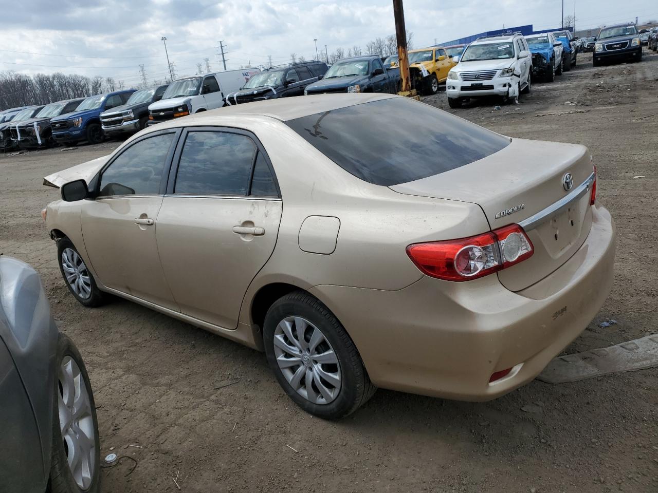 2T1BU4EE5DC966767 2013 Toyota Corolla Base