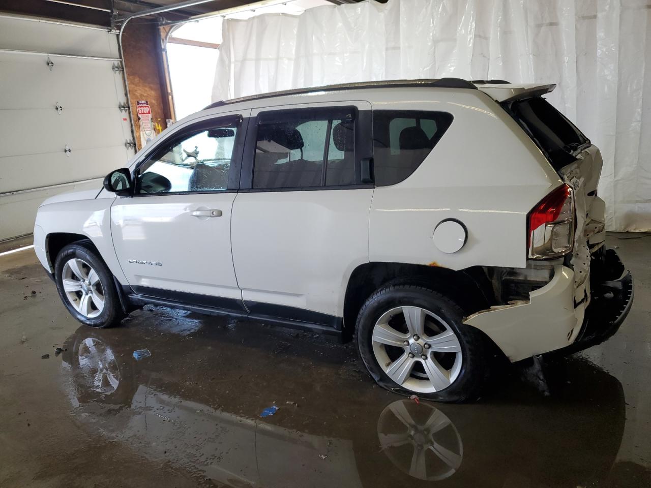 1C4NJDEBXCD575174 2012 Jeep Compass Latitude