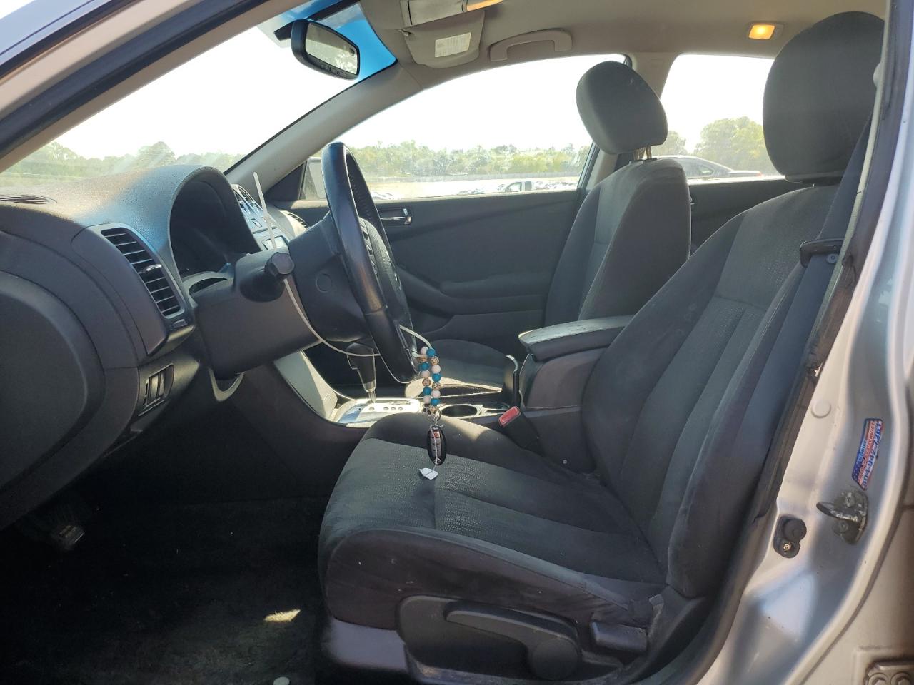 2012 Nissan Altima Base vin: 1N4AL2AP7CN531101