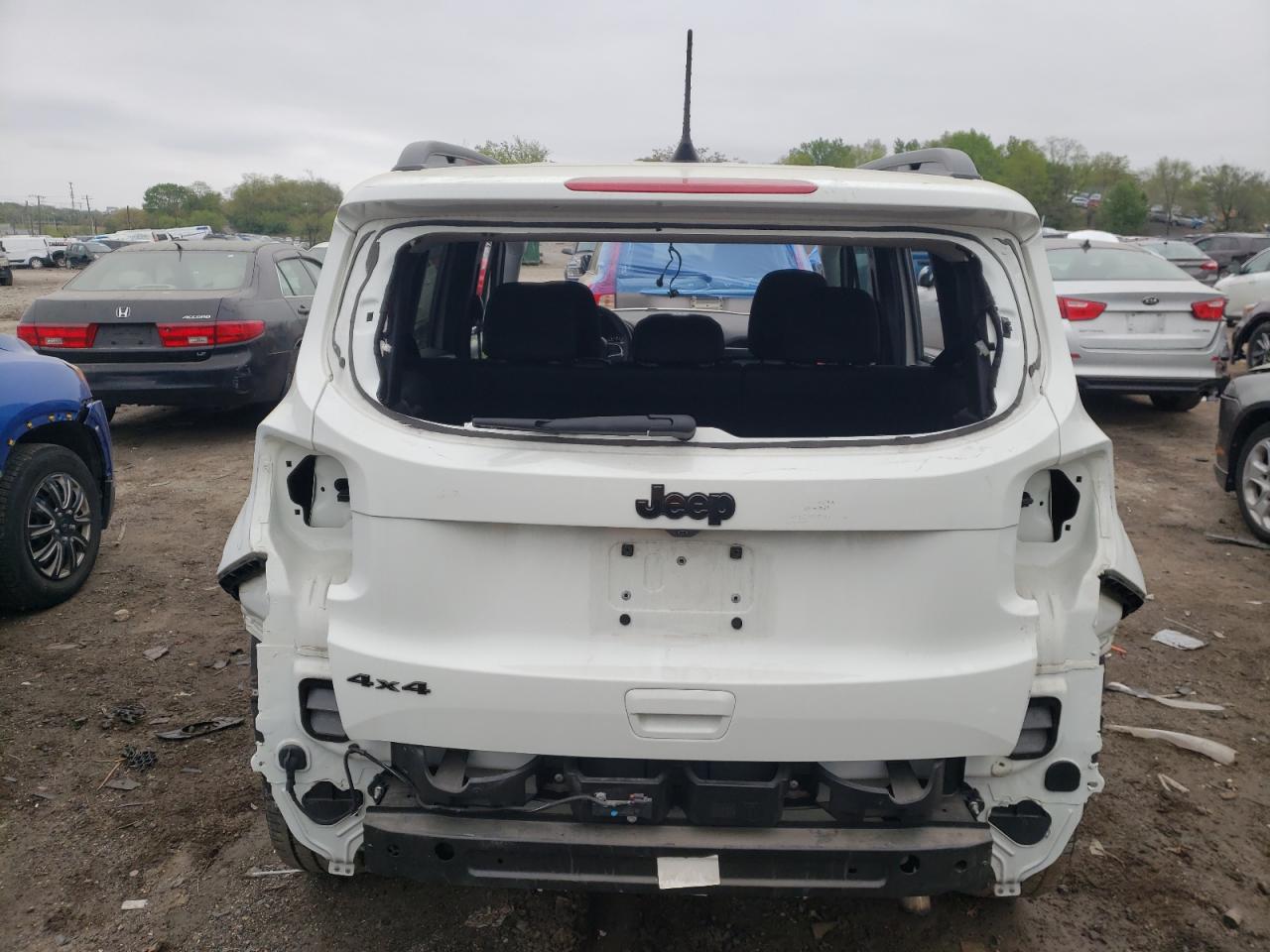 ZACCJBAB7JPH58872 2018 Jeep Renegade Sport