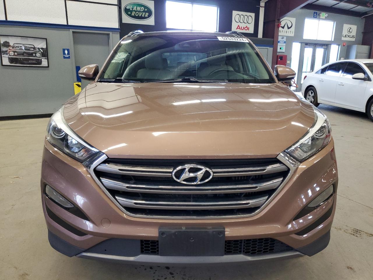 2016 Hyundai Tucson Limited vin: KM8J3CA22GU080252