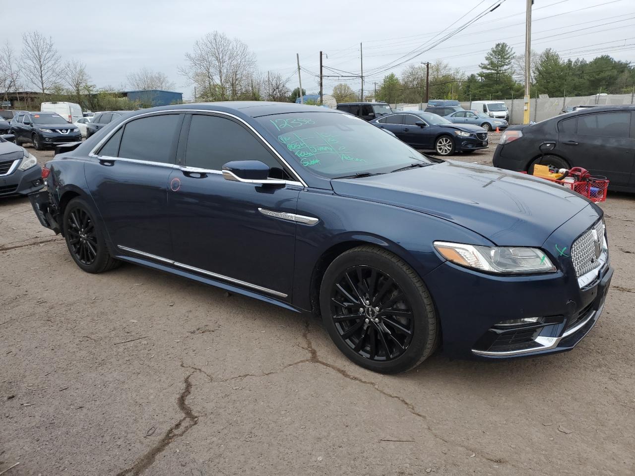 1LN6L9TK2H5627747 2017 Lincoln Continental Select