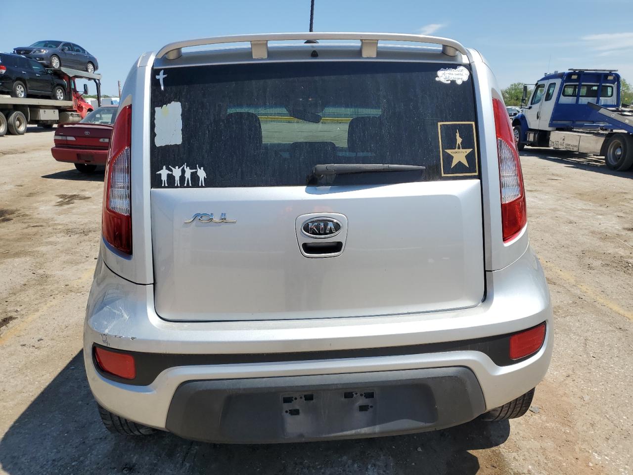 KNDJT2A61C7423983 2012 Kia Soul +