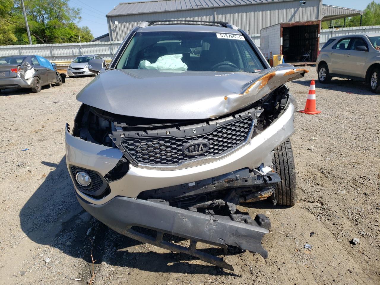 5XYKT3A6XCG307887 2012 Kia Sorento Base