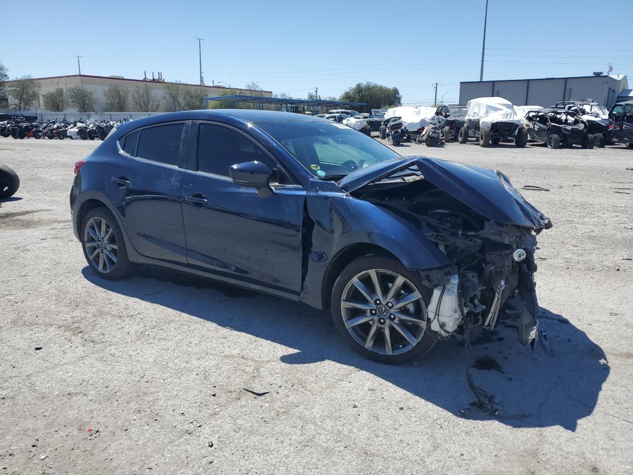 2018 Mazda 3 Touring vin: 3MZBN1L35JM270374