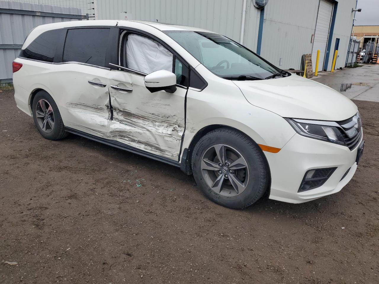 5FNRL6H43JB500715 2018 Honda Odyssey Ex