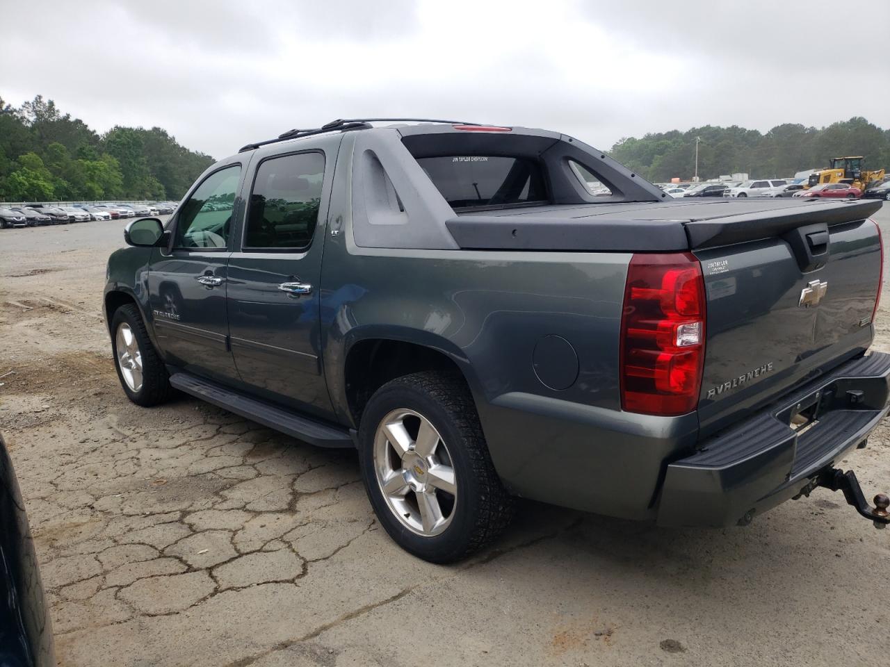 3GNMCFE0XBG173468 2011 Chevrolet Avalanche Lt