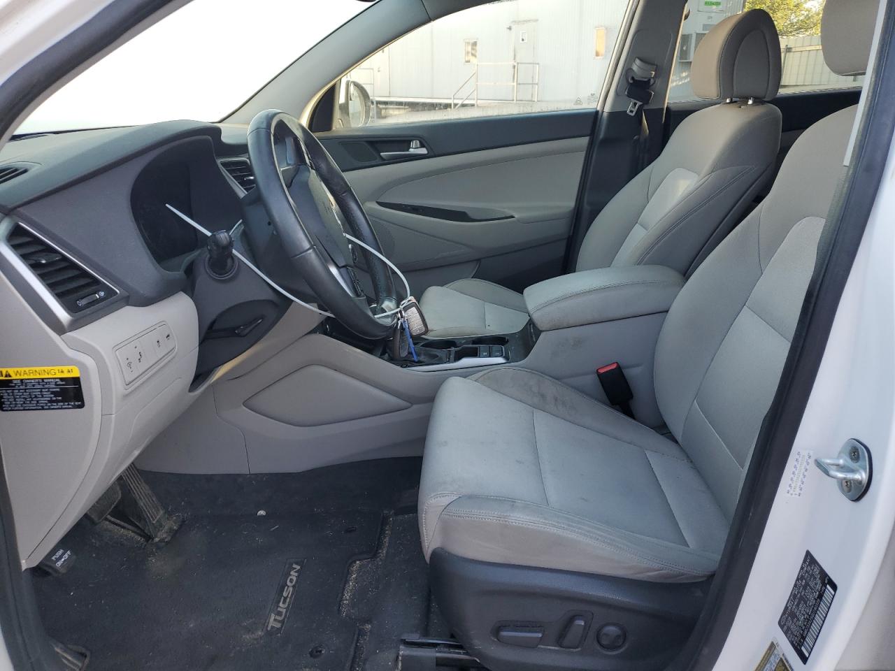 KM8J33A25GU190339 2016 Hyundai Tucson Limited