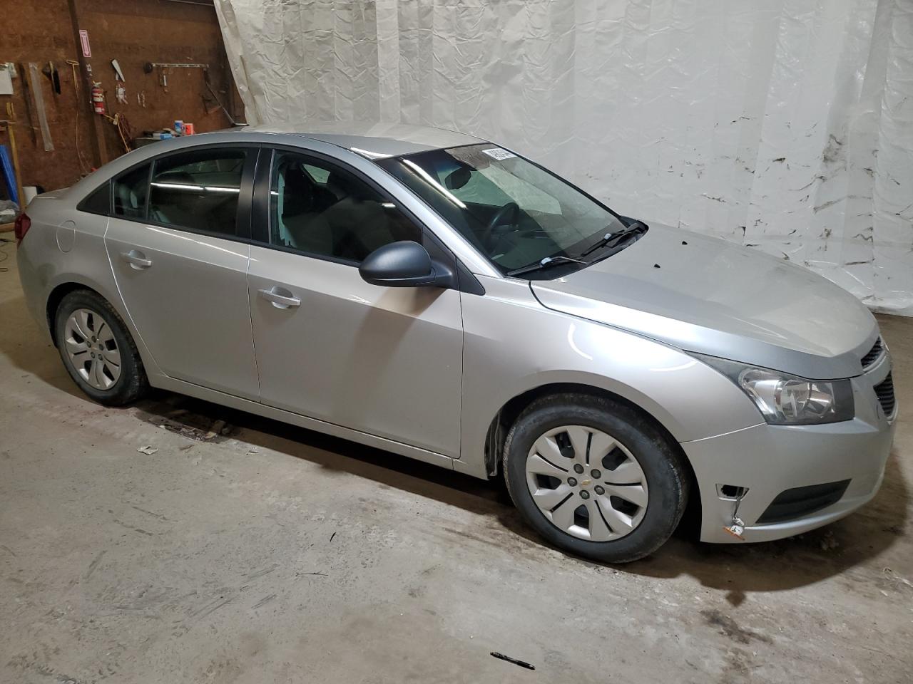 1G1PA5SG4E7239075 2014 Chevrolet Cruze Ls